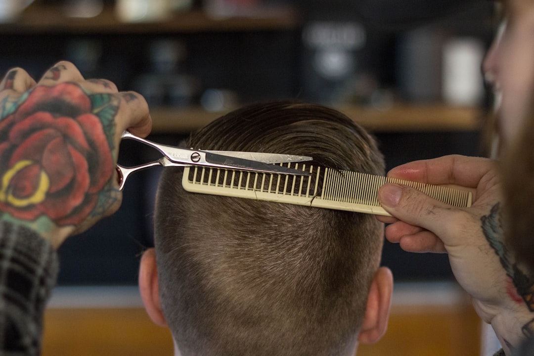 Alles over de kapsalon: van knipbeurt tot kleurbehandeling
